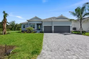 9295 Rosebud Cir, Port Charlotte, FL 33981 - Photo 2