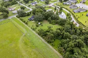 9635 Joe Ebert Rd, Seffner, FL 33584 - Photo 12