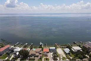 3227 Bayshore Blvd NE, Saint Petersburg, FL 33703 - Photo 42