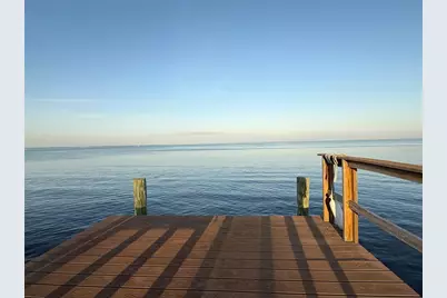 3227 Bayshore Boulevard NE, Saint Petersburg, FL 33703 - Photo 40