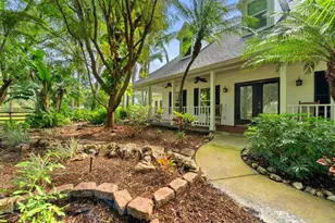 6915 215th St E, Bradenton, FL 34211 - Photo 4