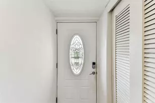 1 Boca Ciega Point Blvd, Saint Petersburg, FL 33708 - Photo 4