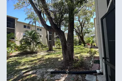 861 Maple Court #104, Dunedin, FL 34698 - Photo 2