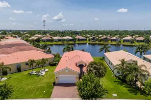 4821 Grand Banks Dr, Wimauma, FL 33598 - Photo 1