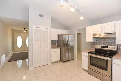 24 Lake Vista Way, Ormond Beach, FL 32174 - Photo 8