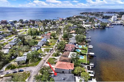 3800 Shore Acres Boulevard NE, Saint Petersburg, FL 33703 - Photo 8