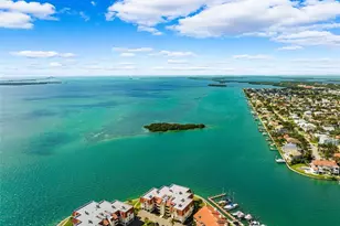 138 1st St E, Tierra Verde, FL 33715 - Photo 44