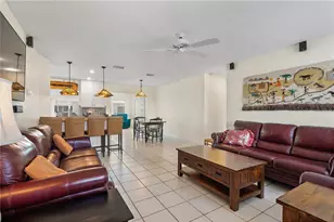 9226 41st St N, Pinellas Park, FL 33782 - Photo 4