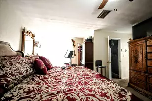 11411 N 19th St, Tampa, FL 33612 - Photo 16