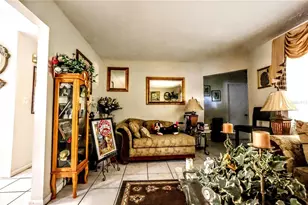 11411 N 19th St, Tampa, FL 33612 - Photo 56