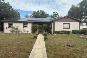 11411 N 19th St, Tampa, FL 33612 - Photo 1