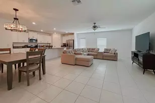 6444 Bar S Bar Trl, Zephyrhills, FL 33541 - Photo 4