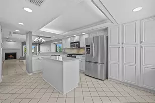 101 Marina Del Rey Ct, Clearwater, FL 33767 - Photo 10