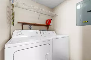 10511 Waterview Ct, Tampa, FL 33615 - Photo 16