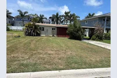 17610 1st Street E, Redington Shores, FL 33708 - Photo 1