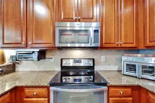 5646 Sunset Falls Dr, Apollo Beach, FL 33572 - Photo 20