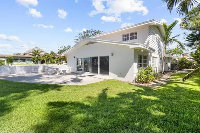 11 Brightwaters Circle NE, Saint Petersburg, FL 33704 - Photo 22