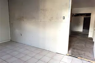 3706 N 36th St, Tampa, FL 33610 - Photo 6