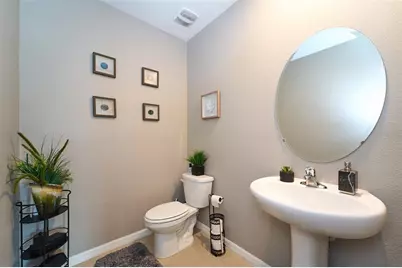 10826 Trailing Vine Drive, Tampa, FL 33610 - Photo 28