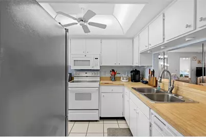 5157 Silent Loop #208, New Port Richey, FL 34652 - Photo 8