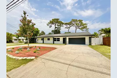 1290 Michigan Boulevard, Dunedin, FL 34698 - Photo 2