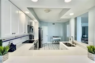 4981 Bacopa Ln S, Saint Petersburg, FL 33715 - Photo 28