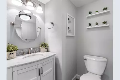 10356 Carrollwood Lane #204, Tampa, FL 33618 - Photo 6