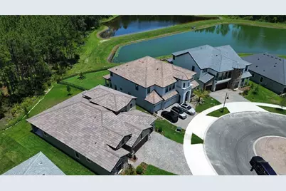 35335 Big Hawk Drive, Zephyrhills, FL 33541 - Photo 4