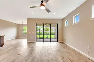 16723 Blackwater Ter, Bradenton, FL 34202 - Photo 18