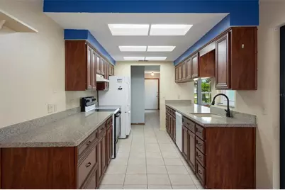 8332 Berkeley Manor Boulevard, Spring Hill, FL 34606 - Photo 16