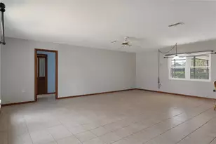 8332 Berkeley Manor Blvd, Spring Hill, FL 34606 - Photo 8