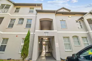 5052 Sunridge Palms Dr, Tampa, FL 33617 - Photo 1