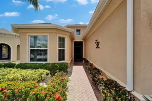 1643 Emerald Dunes Dr, Sun City Center, FL 33573 - Photo 38