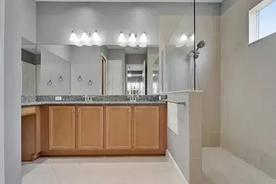 1643 Emerald Dunes Drive, Sun City Center, FL 33573 - Photo 18