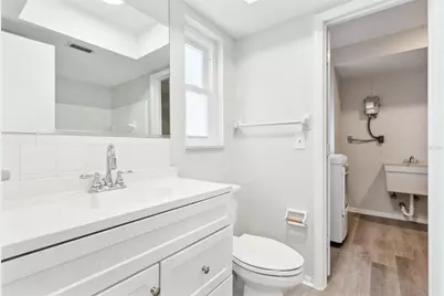 315 Dorchester Drive, Venice, FL 34293 - Photo 18