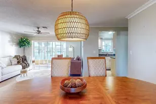 3606 Belle Vista Dr E, Saint Pete Beach, FL 33706 - Photo 12