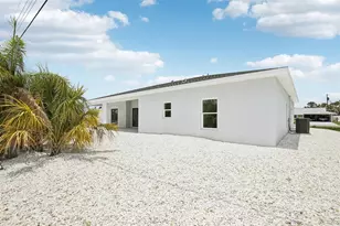 718 Desert Hills Way, Sun City Center, FL 33573 - Photo 32