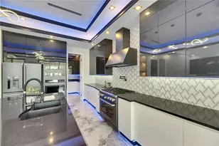 6522 Simone Shores Cir, Apollo Beach, FL 33572 - Photo 16