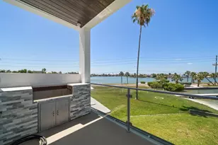 16047 Redington Dr, Redington Beach, FL 33708 - Photo 26