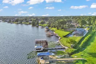 390 Windermere Dr, Lakeland, FL 33809 - Photo 4