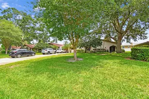 3476 Tarpon Woods Blvd, Palm Harbor, FL 34685 - Photo 2