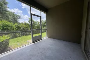 2427 Willimette Dr, Wesley Chapel, FL 33543 - Photo 8