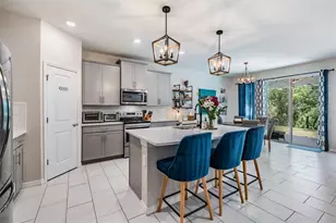 8208 Praise Dr, Tampa, FL 33625 - Photo 8