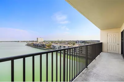 7300 Sun Island Drive S #605, South Pasadena, FL 33707 - Photo 2