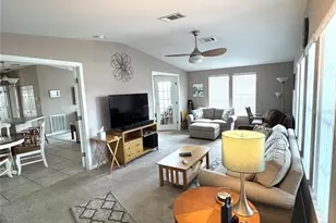 11228 102 St N, Largo, FL 33773 - Photo 2