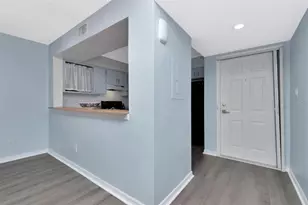 6817 Stonesthrow Cir N, Saint Petersburg, FL 33710 - Photo 22