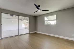 10744 Drummond Rd, Tampa, FL 33615 - Photo 28