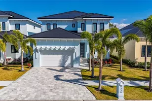 6530 Simone Shores Cir, Apollo Beach, FL 33572 - Photo 1