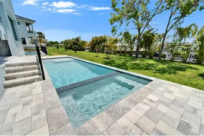 6530 Simone Shores Circle, Apollo Beach, FL 33572 - Photo 4