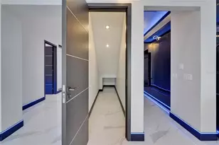 6530 Simone Shores Cir, Apollo Beach, FL 33572 - Photo 14